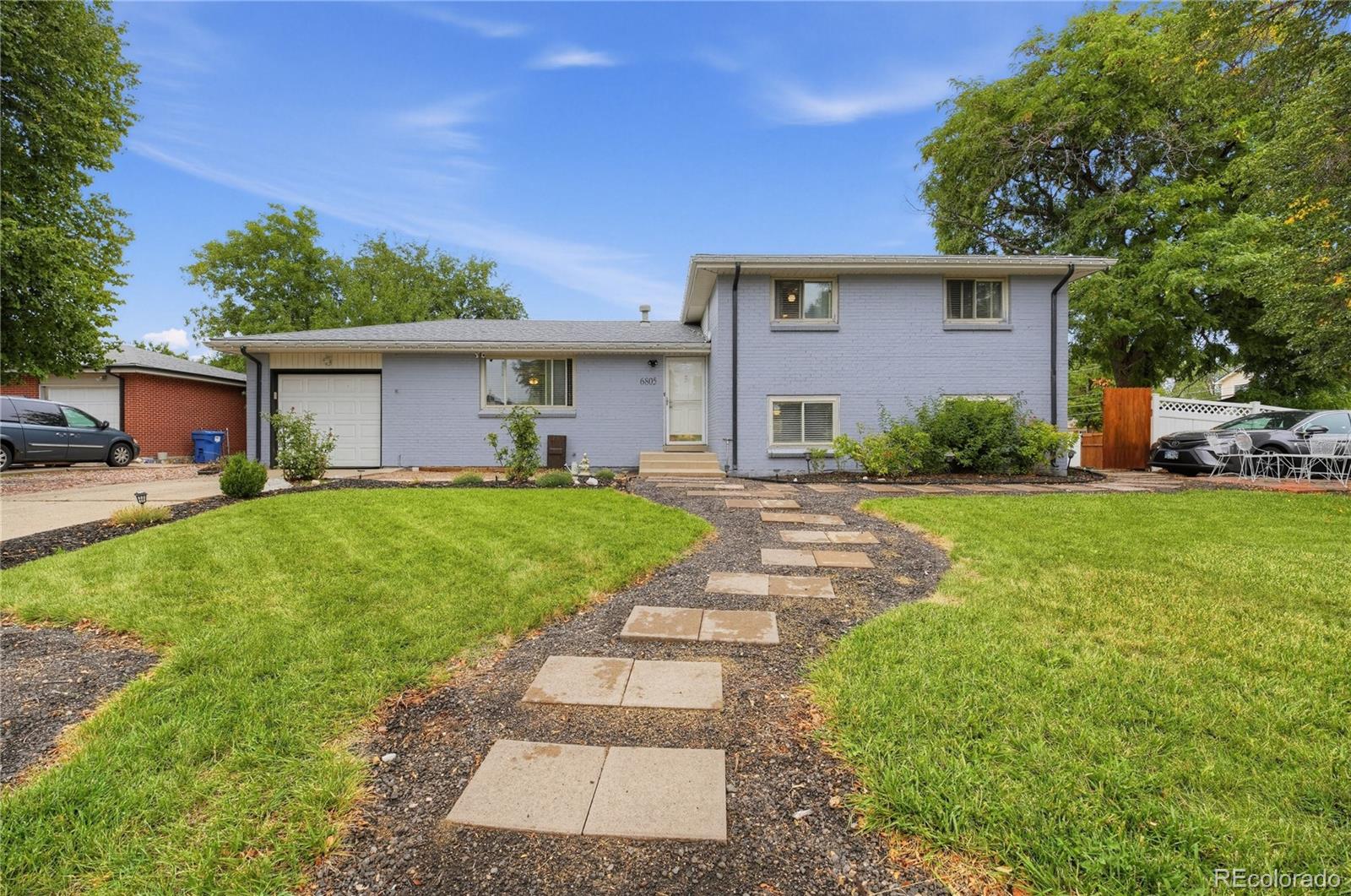 6805 W Ellsworth Avenue — photo