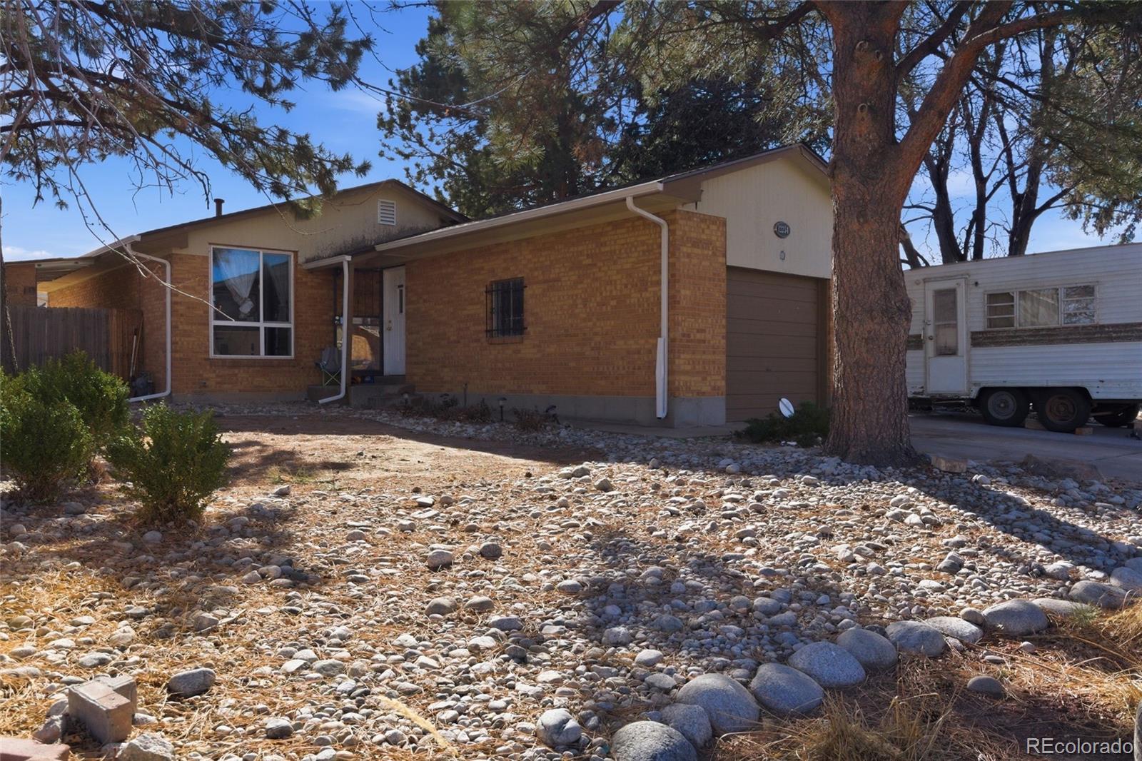 12234 E Berkeley, Denver, CO 80239 — photo 2