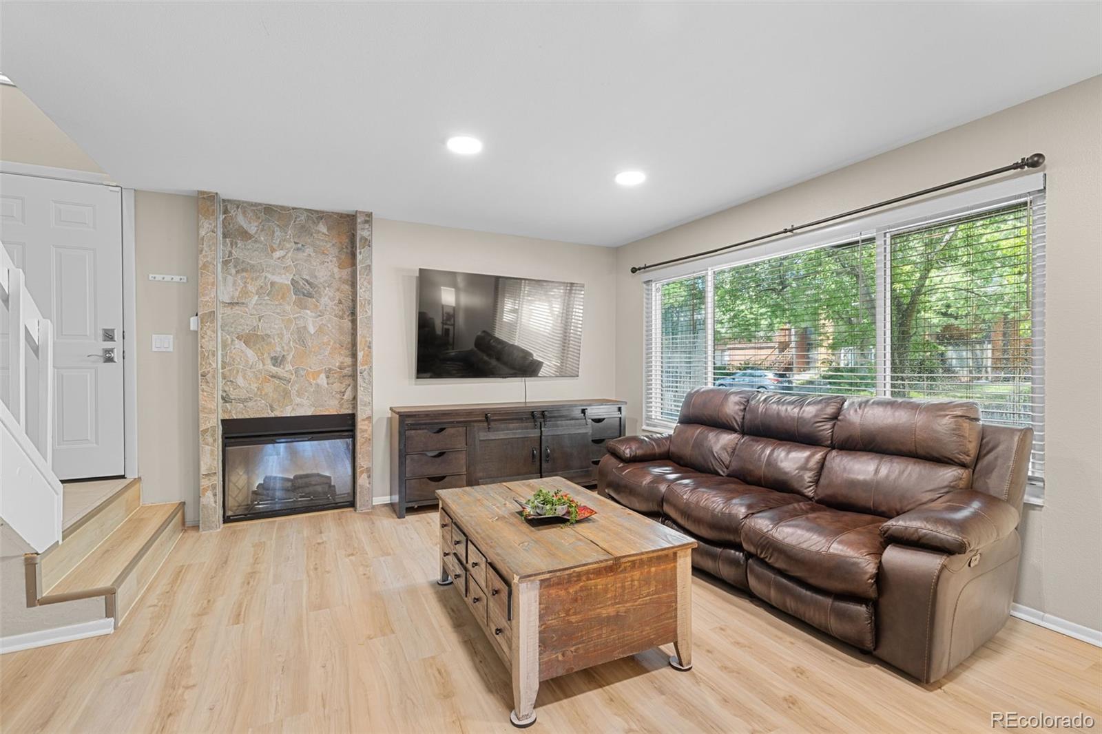 1206 S Dillon Way — photo