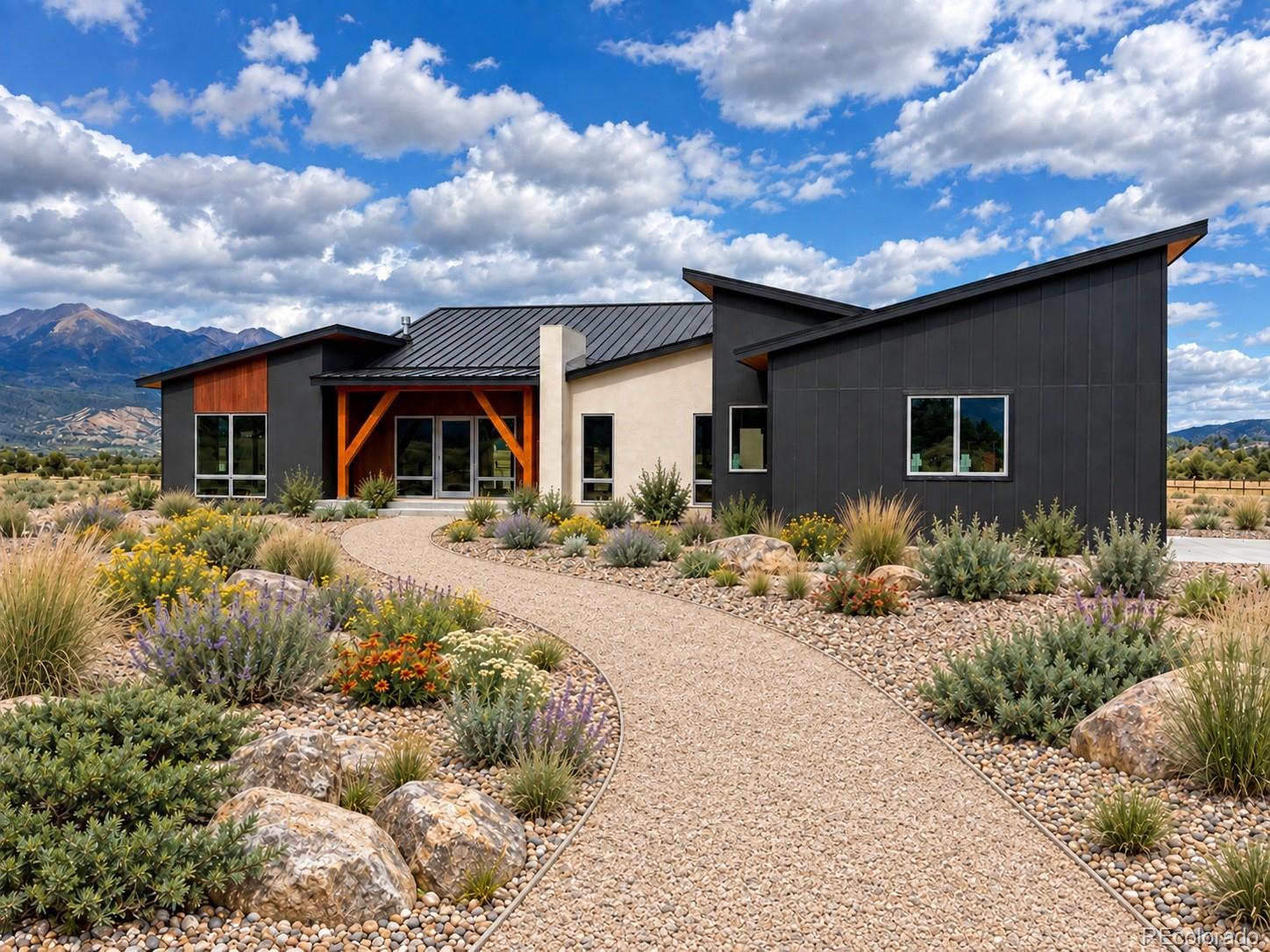 9102 Sheridan Loop — photo