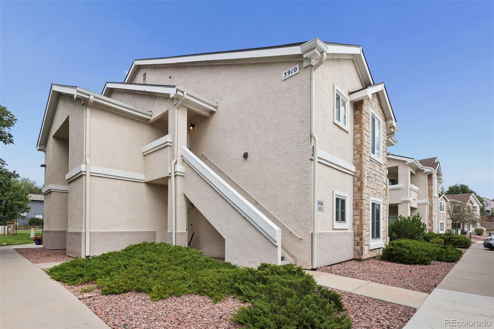 3910 Strawberry Field Grove Unit a — photo