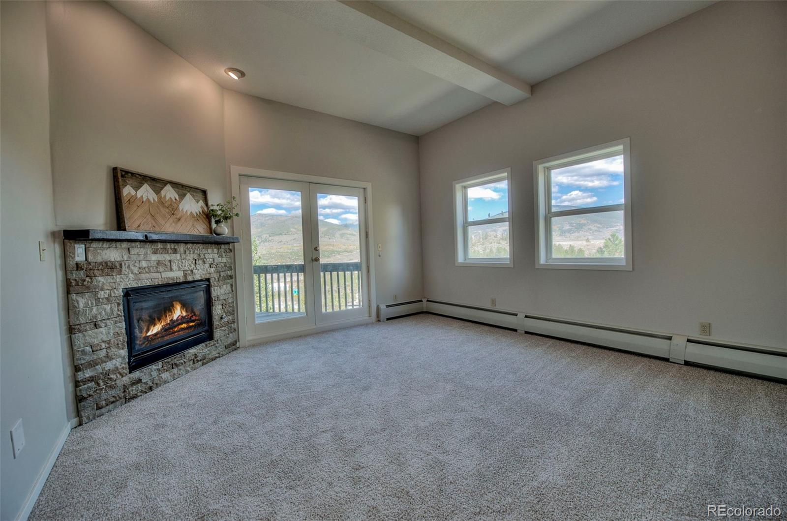 152 Fawn Court — photo