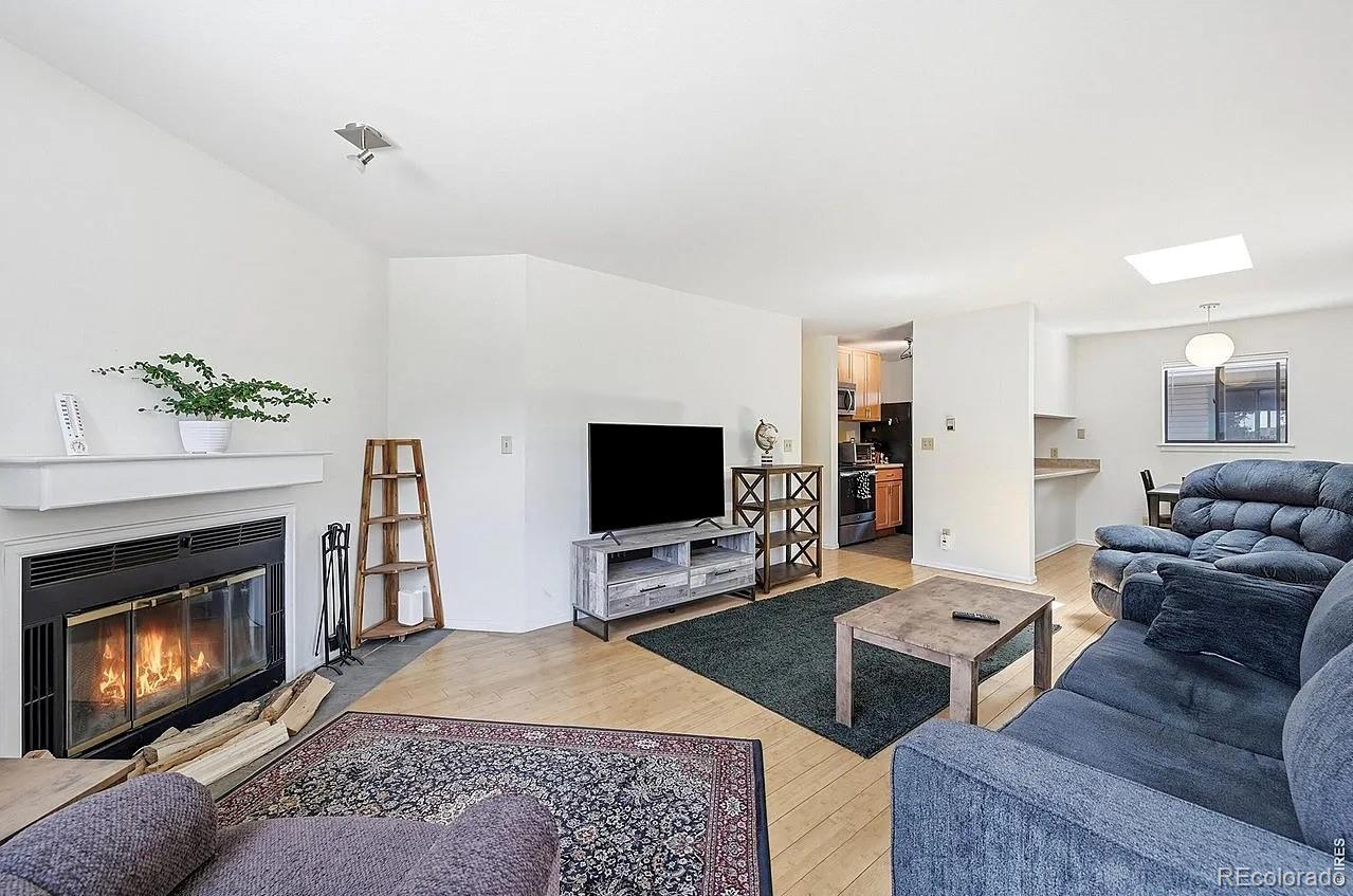 948 North Street Unit 17 — photo