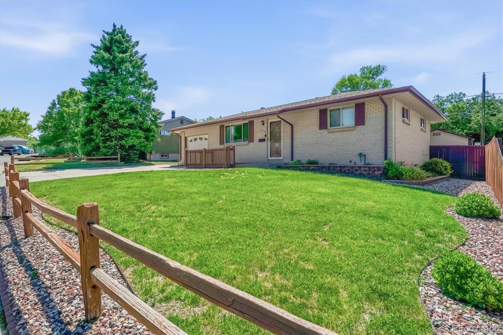 8239 Loretta Drive — photo