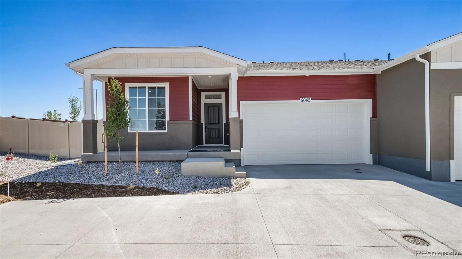 5014 N Tempe Street — photo