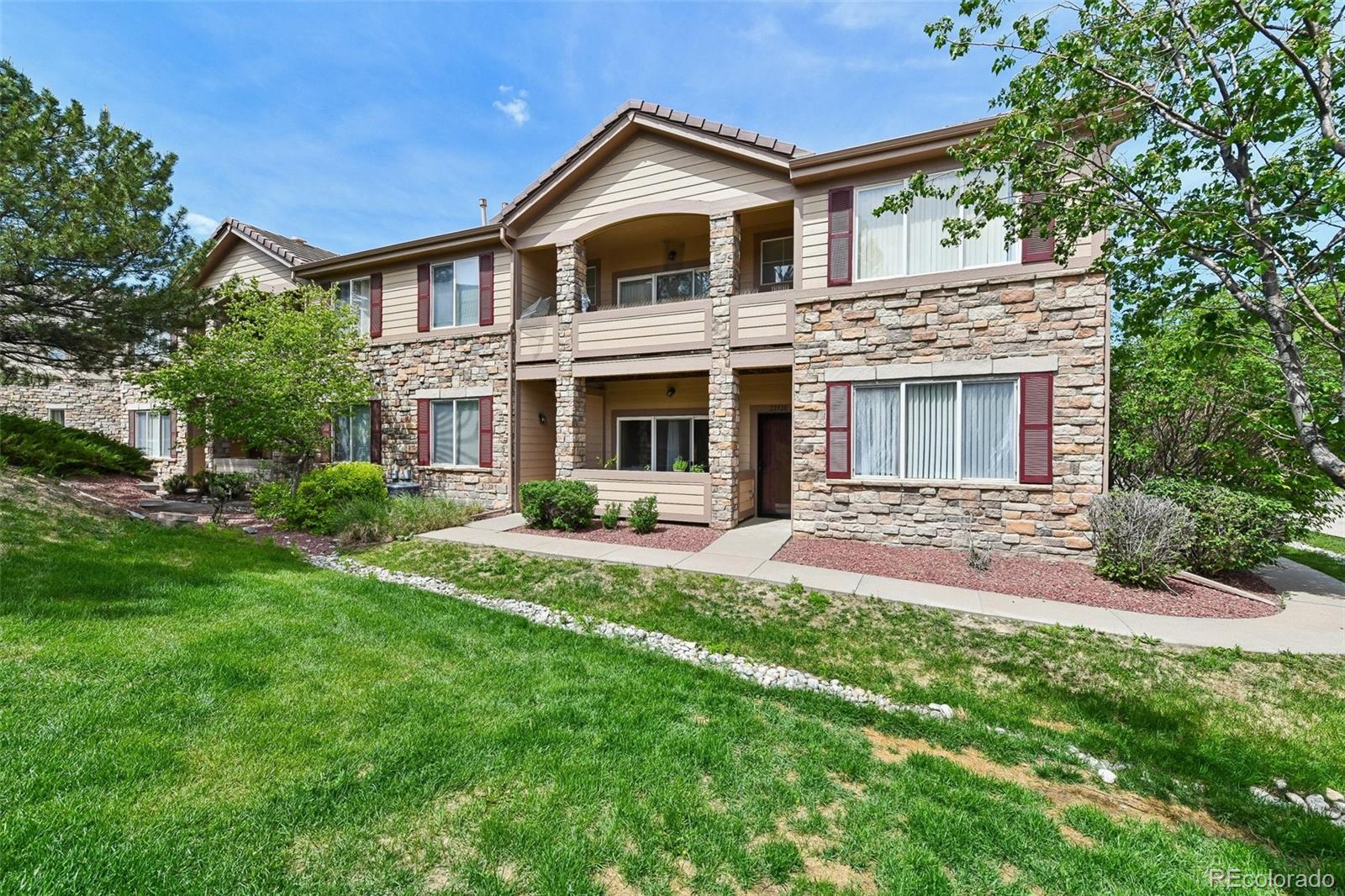 22920 E Roxbury Drive E, Aurora, CO 80016 — photo 2