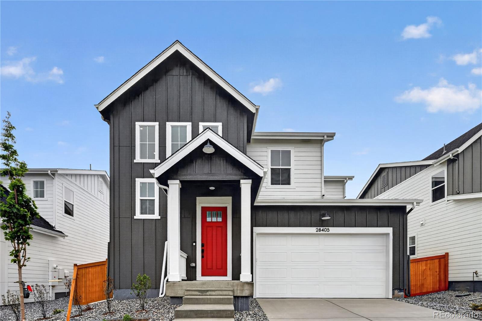 28405 E 4th Avenue — photo