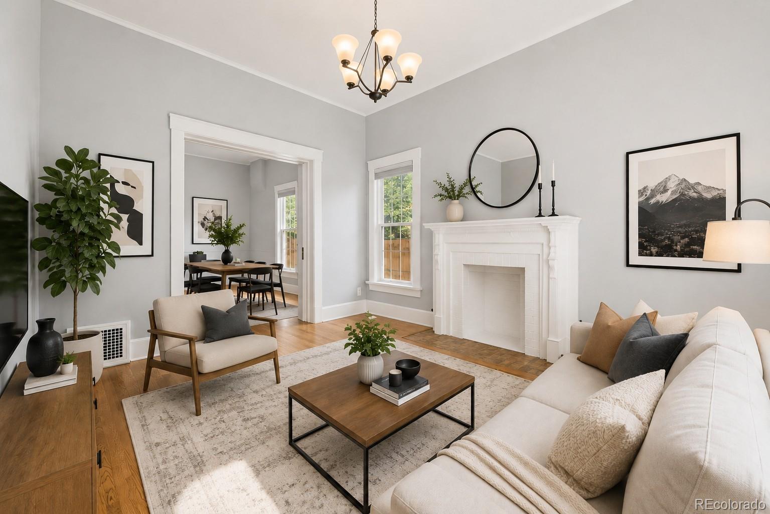 331 E Ellsworth Avenue — photo