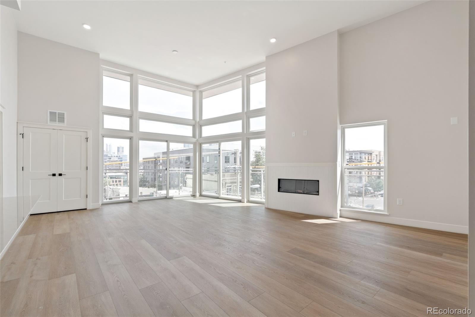 1643 Boulder Street Unit 210 — photo