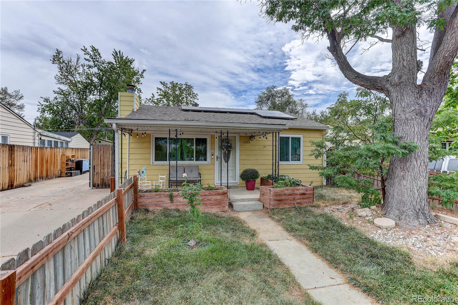 7880 Olive Street — photo