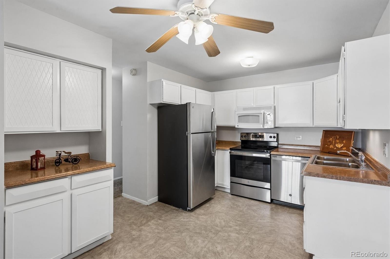 700 S Alton Way 6D — photo