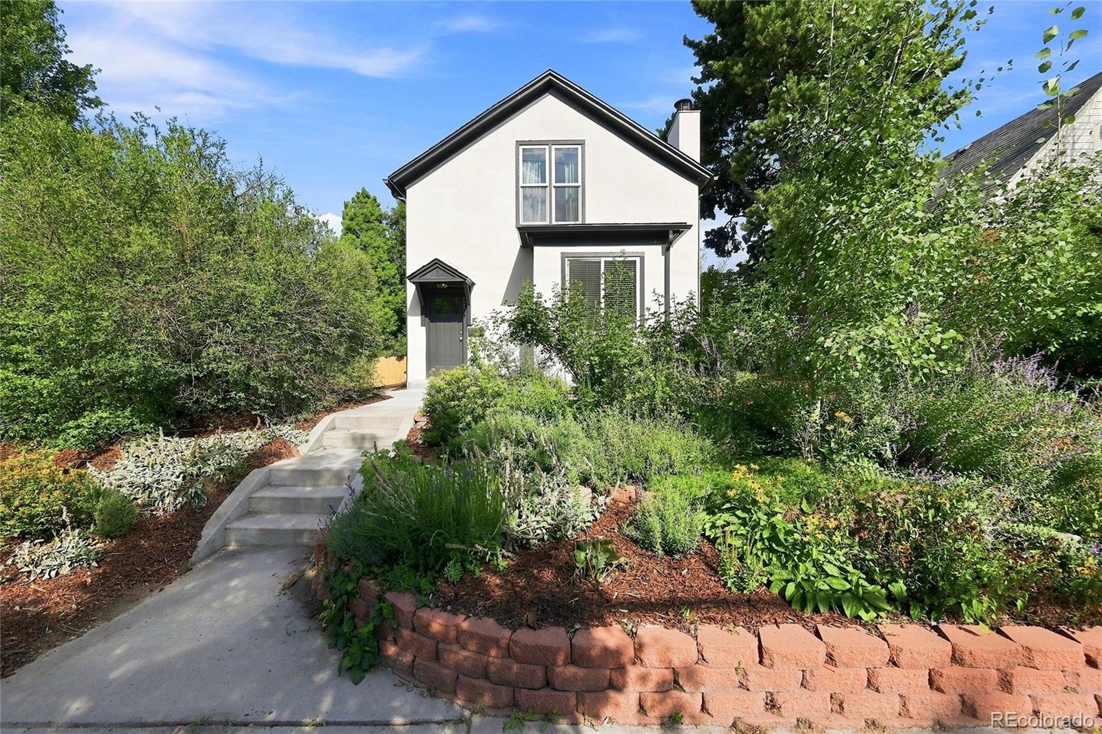 2518 Irving Street — photo