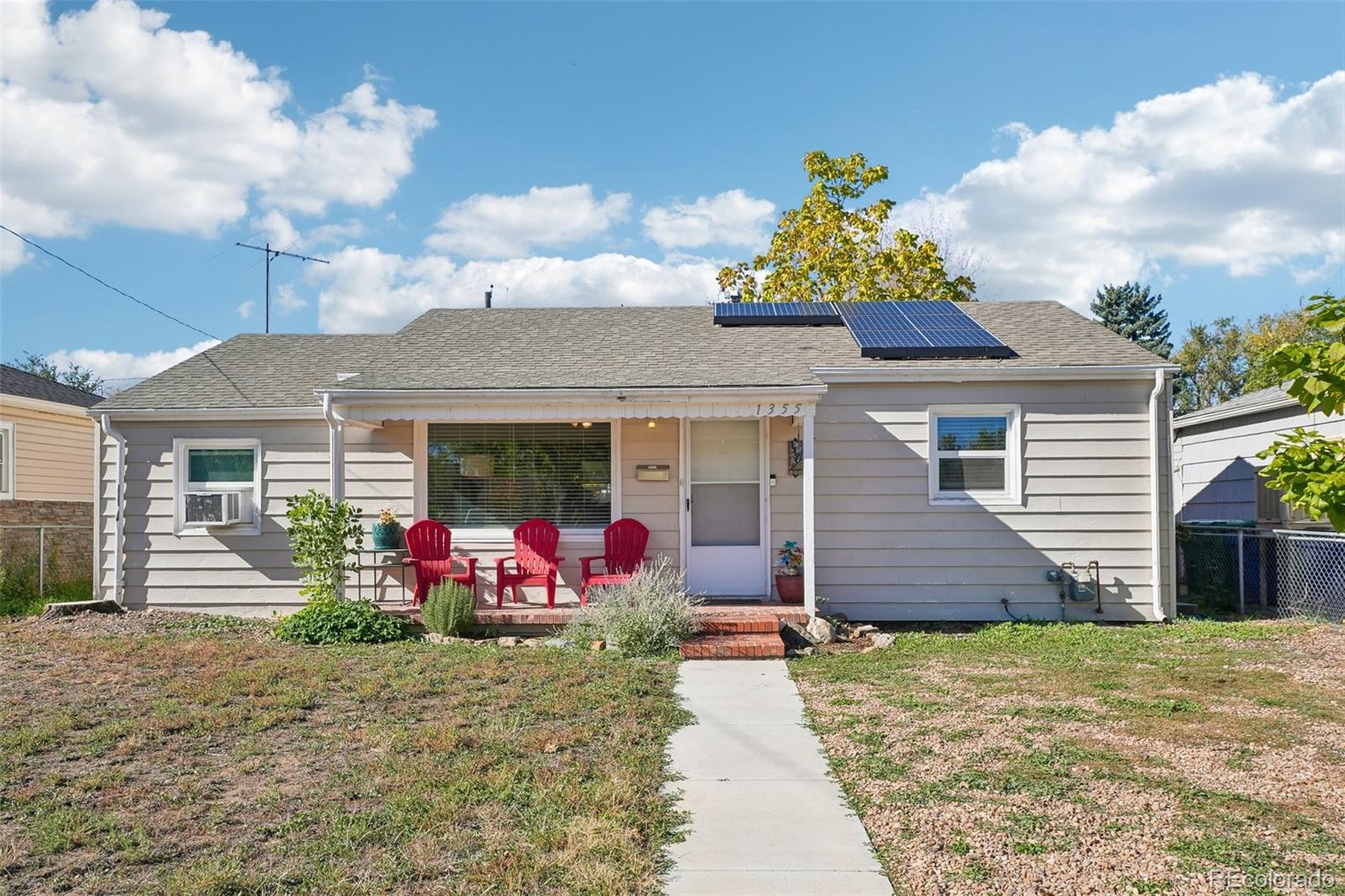 1355 Dallas Street — photo