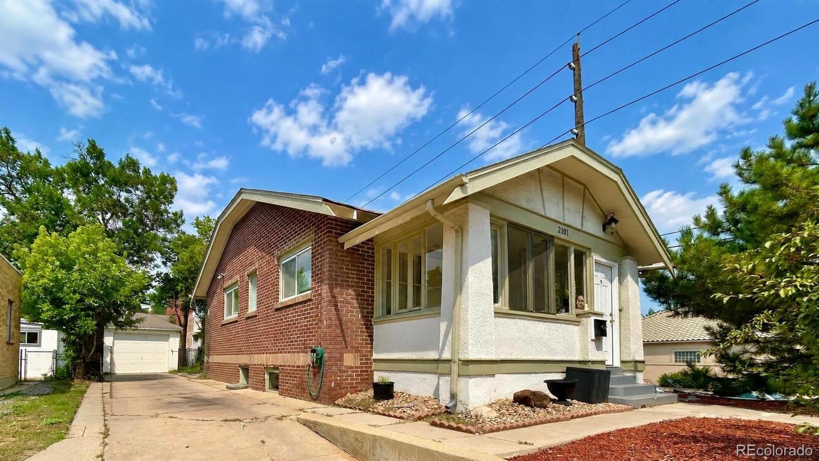 2101 S Emerson Street — photo