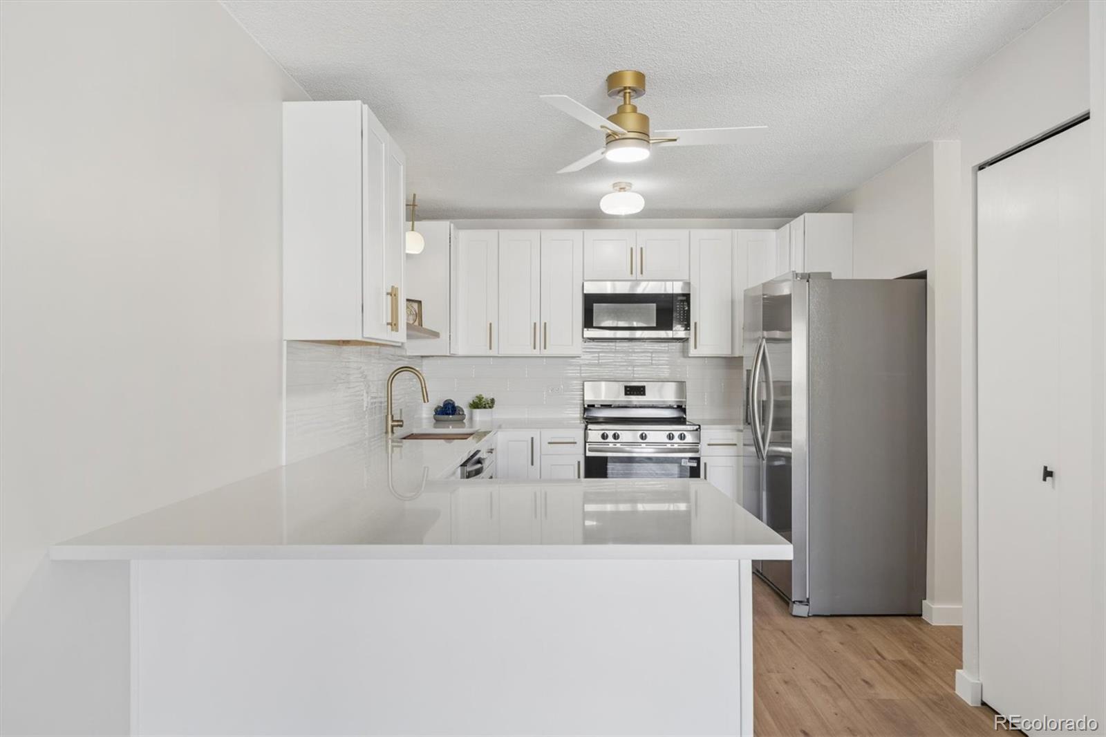 580 S Clinton Street 6C — photo