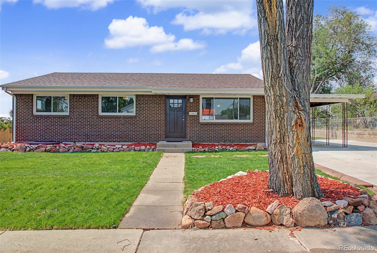 3811 Dixon Way — photo
