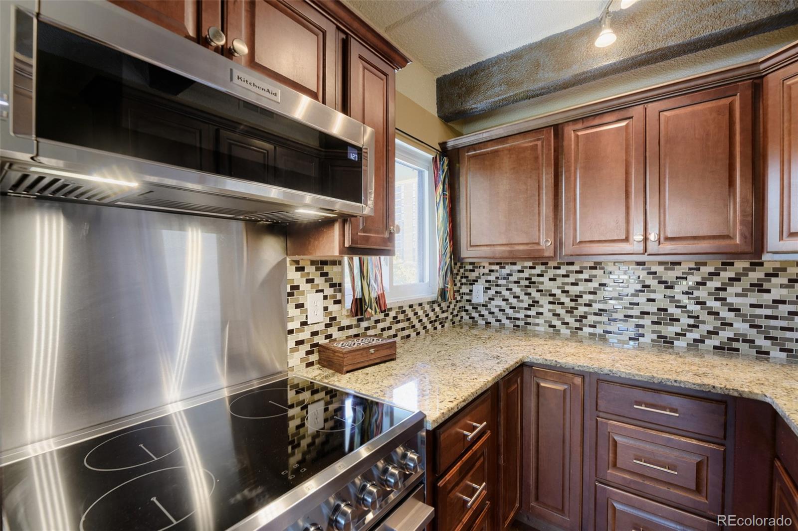 1175 Vine Street Unit 501 — photo