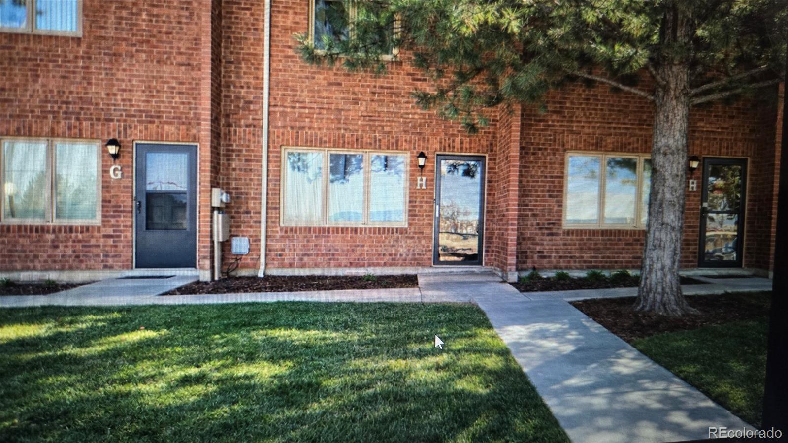 2101 Chatalet Lane Unit H — photo