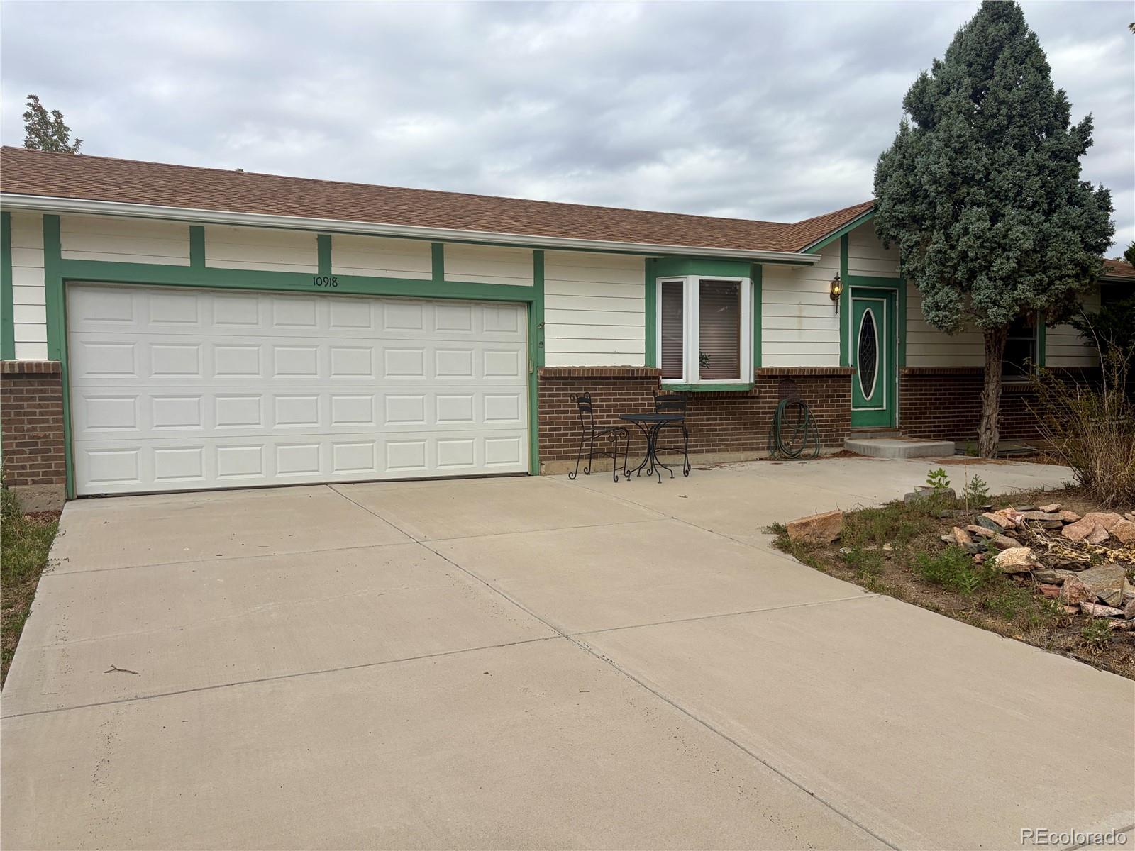 10918 W 103rd Place — photo