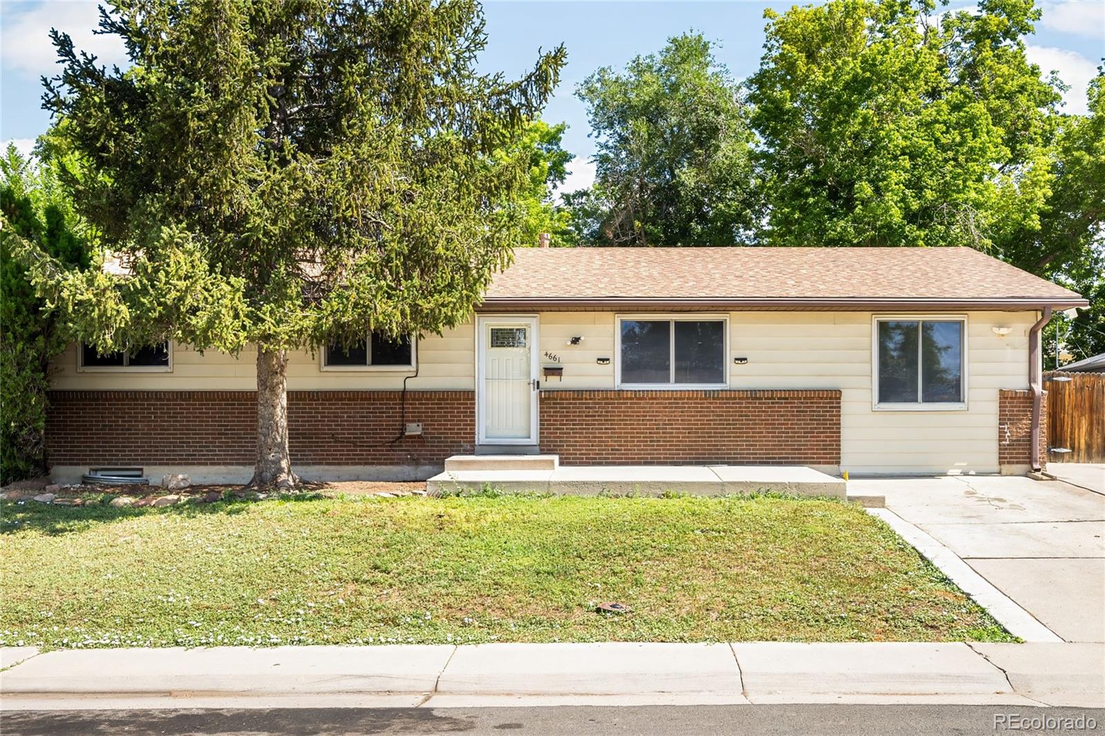 4661 Dixon Drive — photo