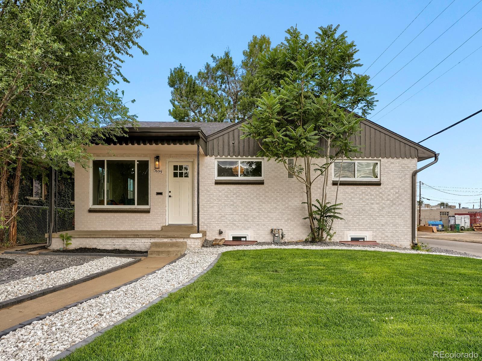 3699 Grape Street — photo