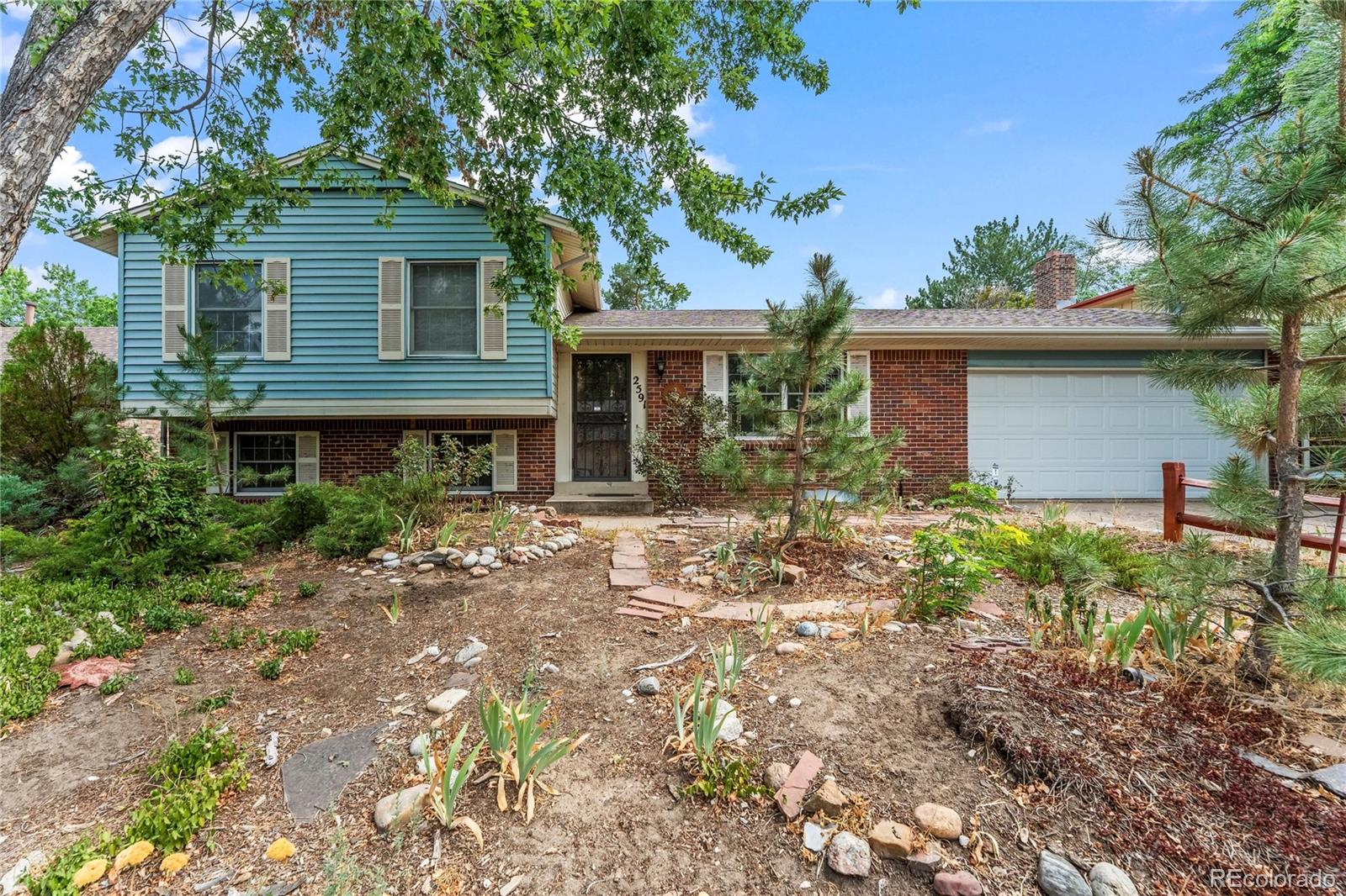 2591 S Eagle Circle — photo