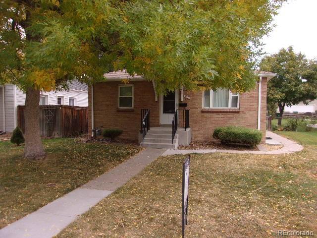 3010 S Delaware Street — photo
