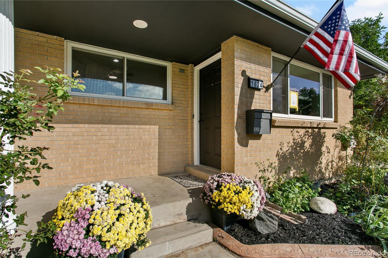 1624 S Yukon Court — photo