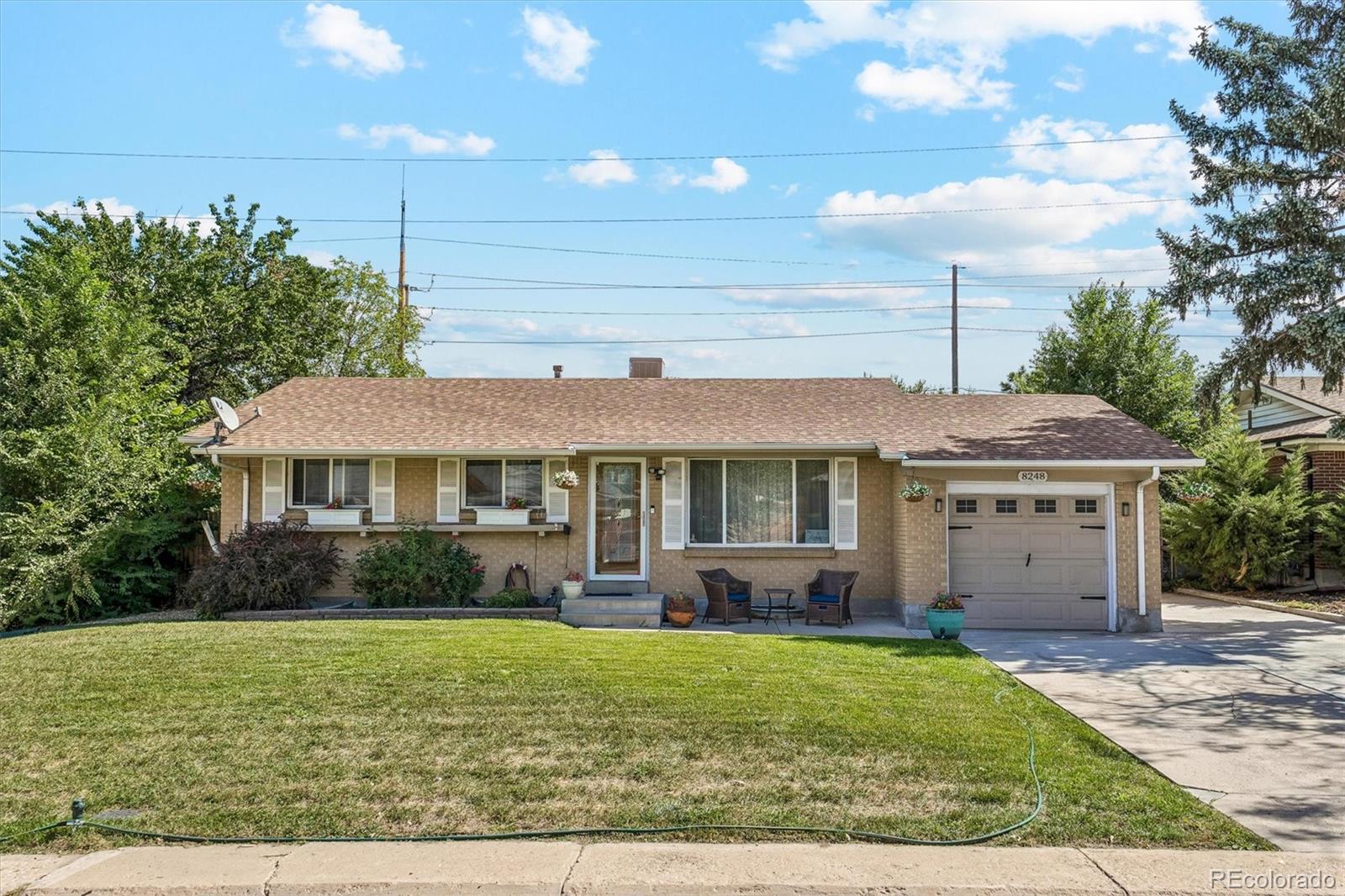 8248 Pearl Street — photo