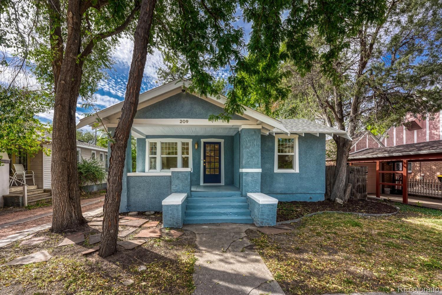 209 E Washington Street — photo
