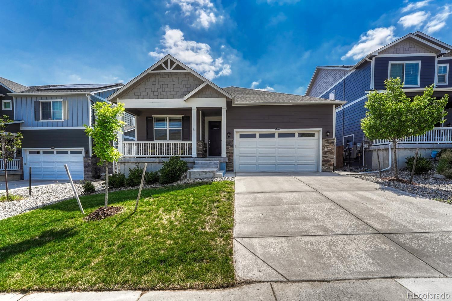 14032 Shasta Daisy Street — photo