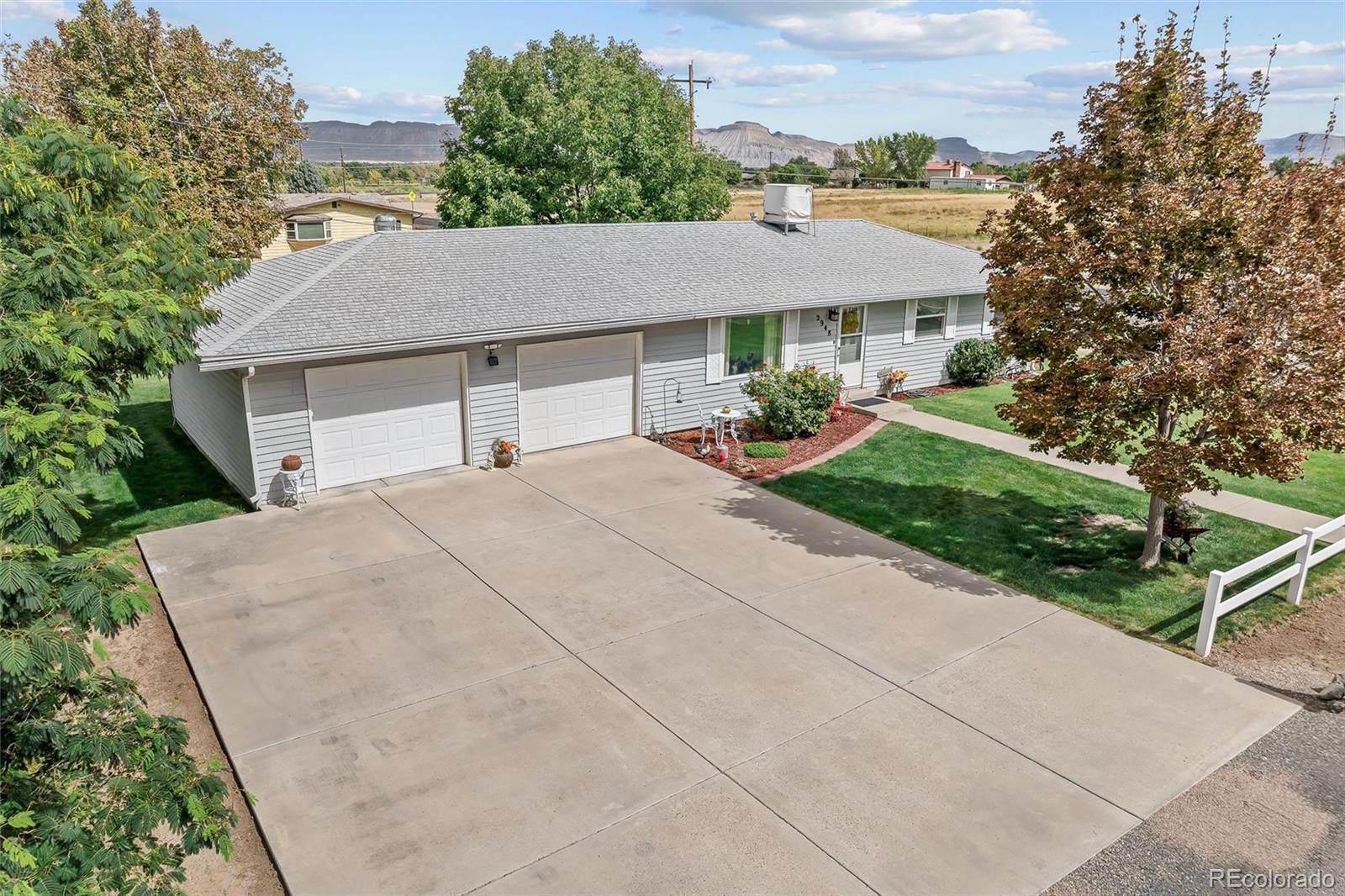 2948 Plymouth Road — photo