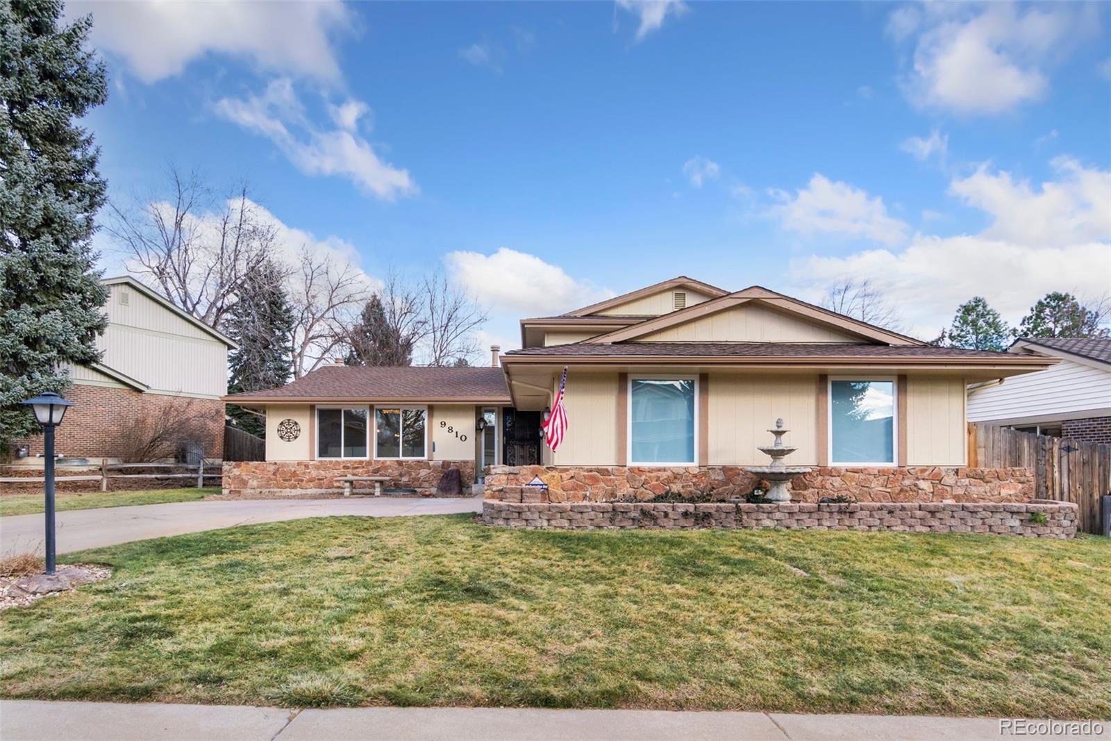 9810 Xavier Court — photo