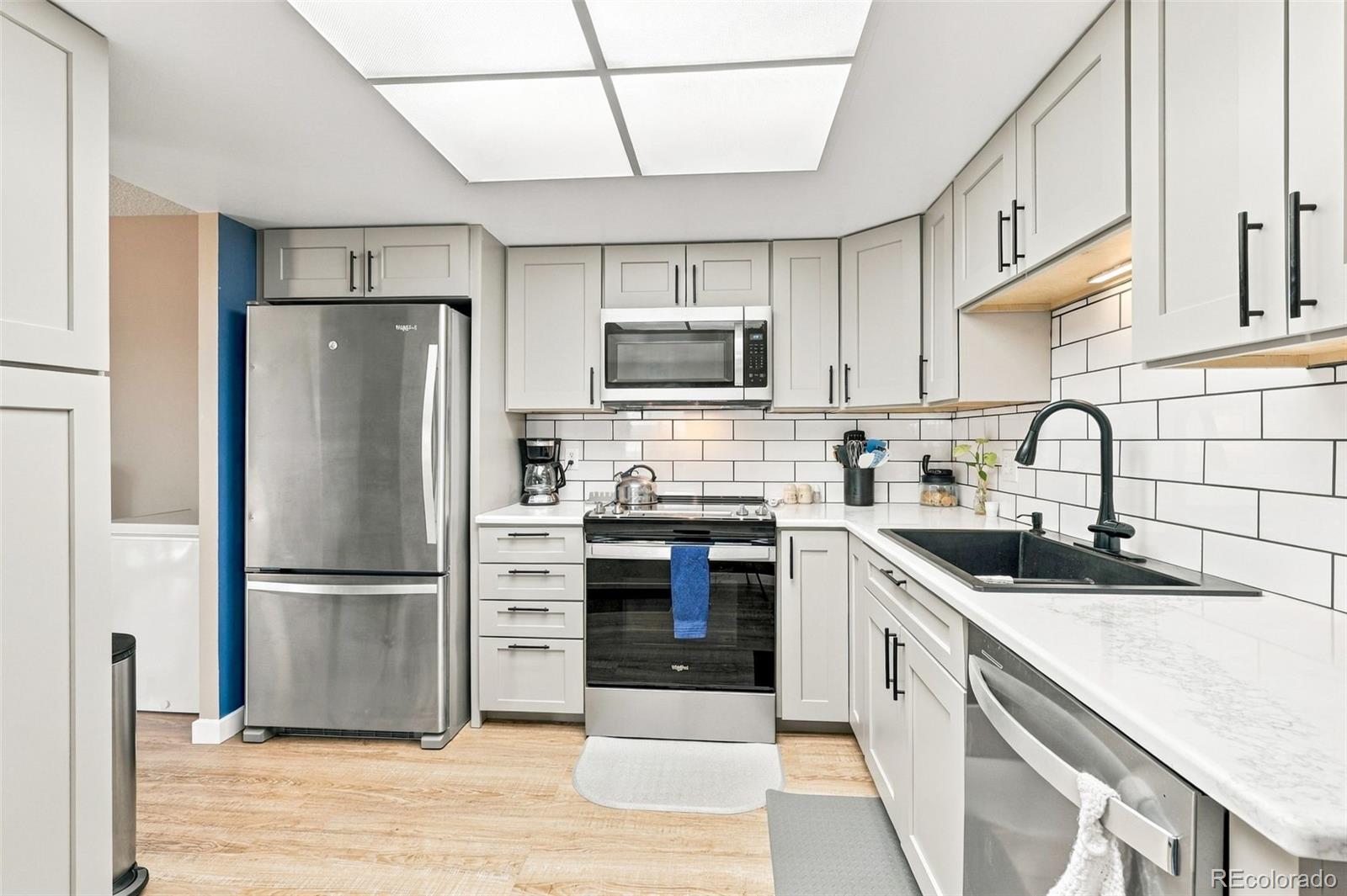 13850 E Marina Drive Unit 501 — photo