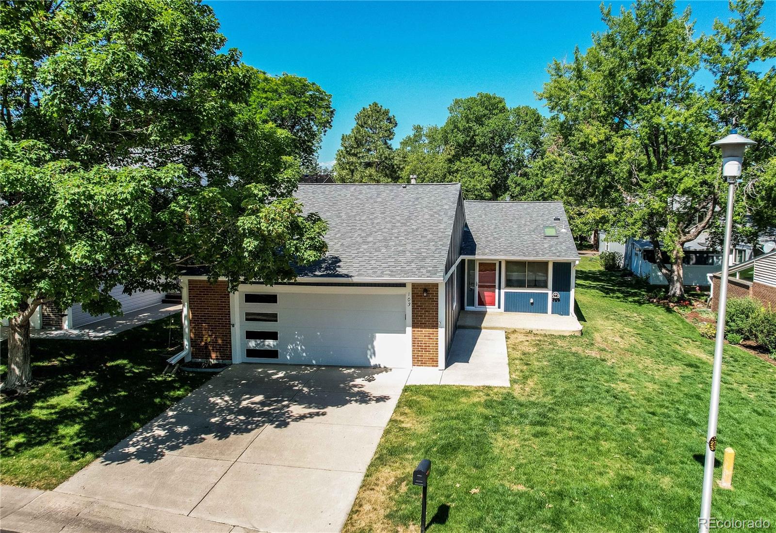 103 S Vance Court — photo