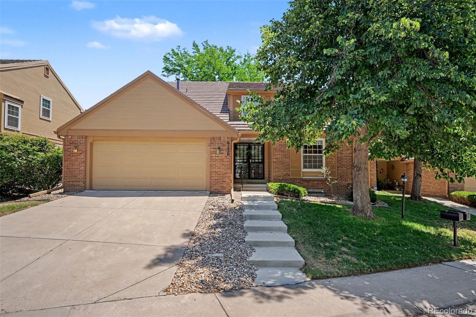 6130 E Briarwood Circle — photo