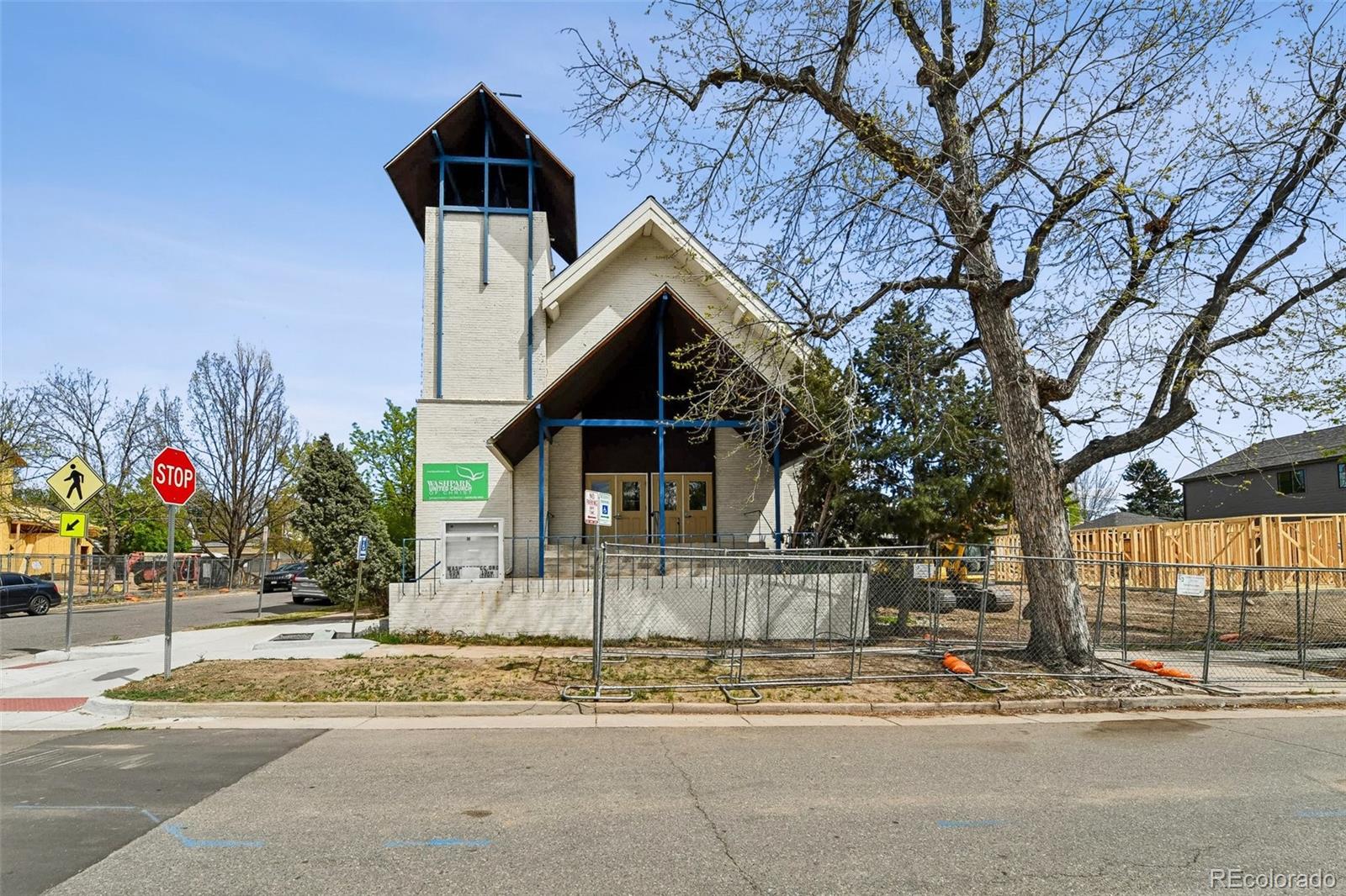 400 S Williams Street — photo