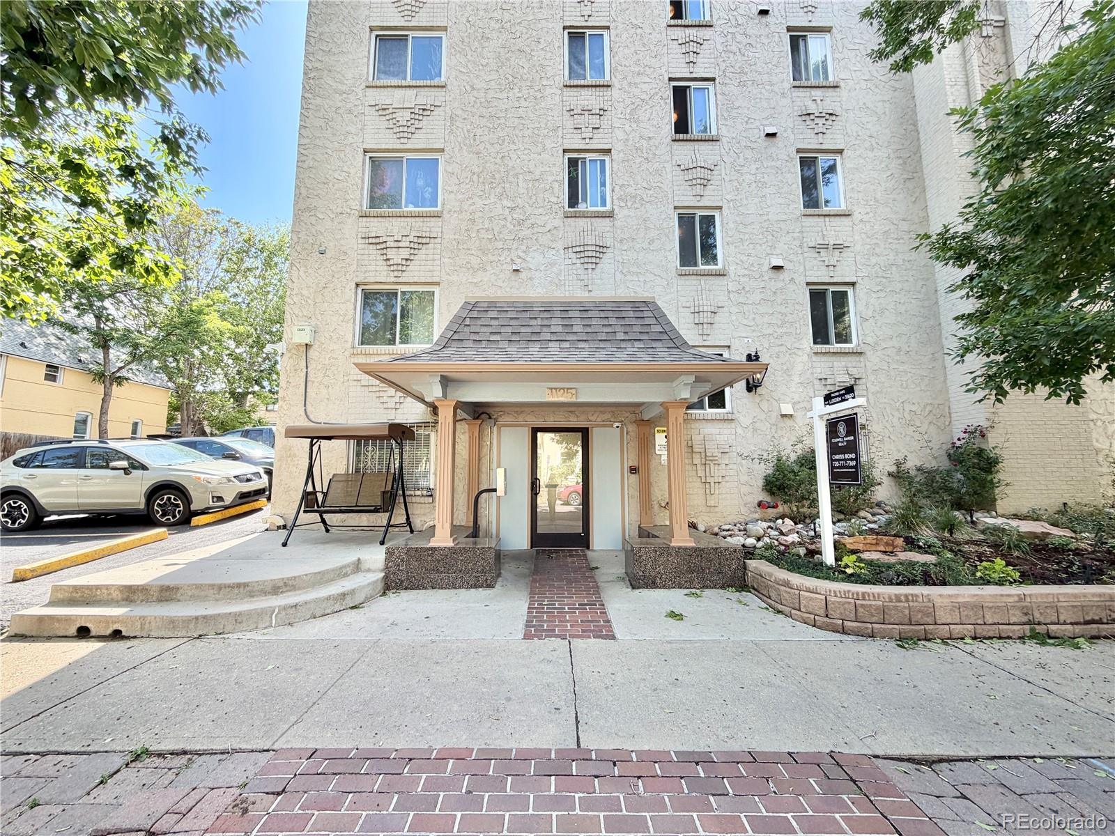 1125 N Washington Street 301 — photo