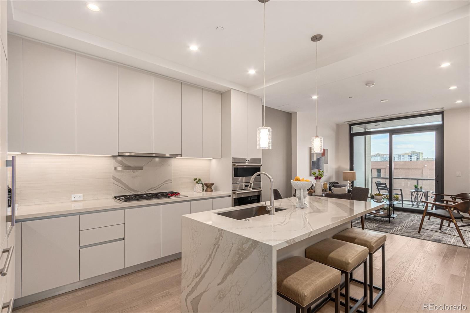 1901 Wazee Street 815 — photo