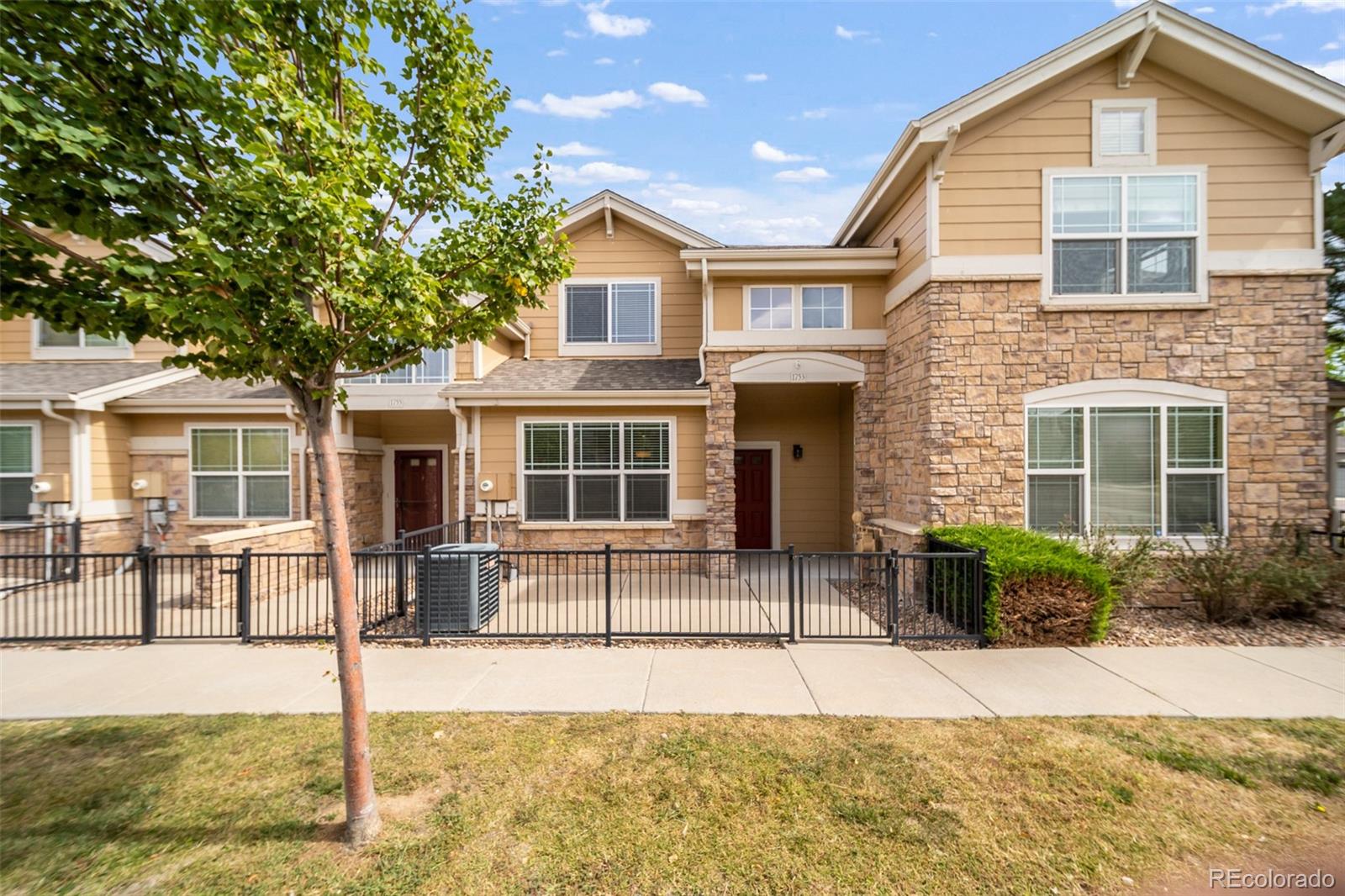 1753 S Buchanan Circle — photo