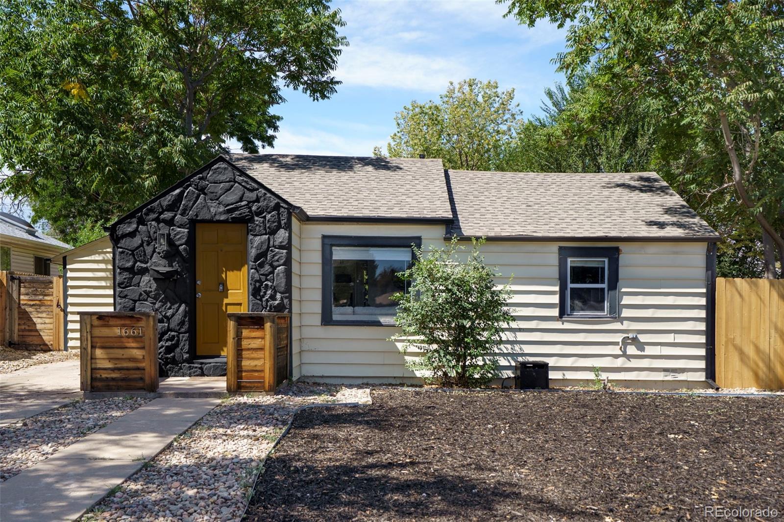 1661 S Clay Street — photo