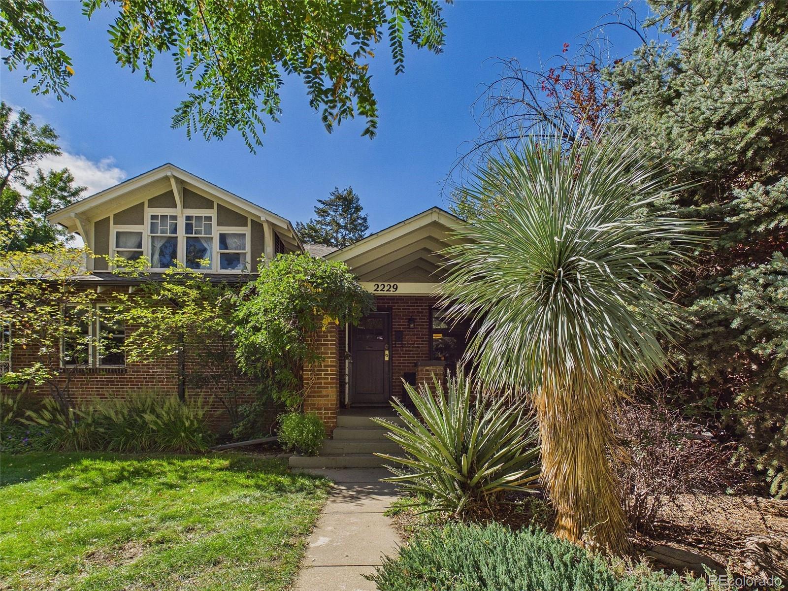 2229 Newton Street — photo