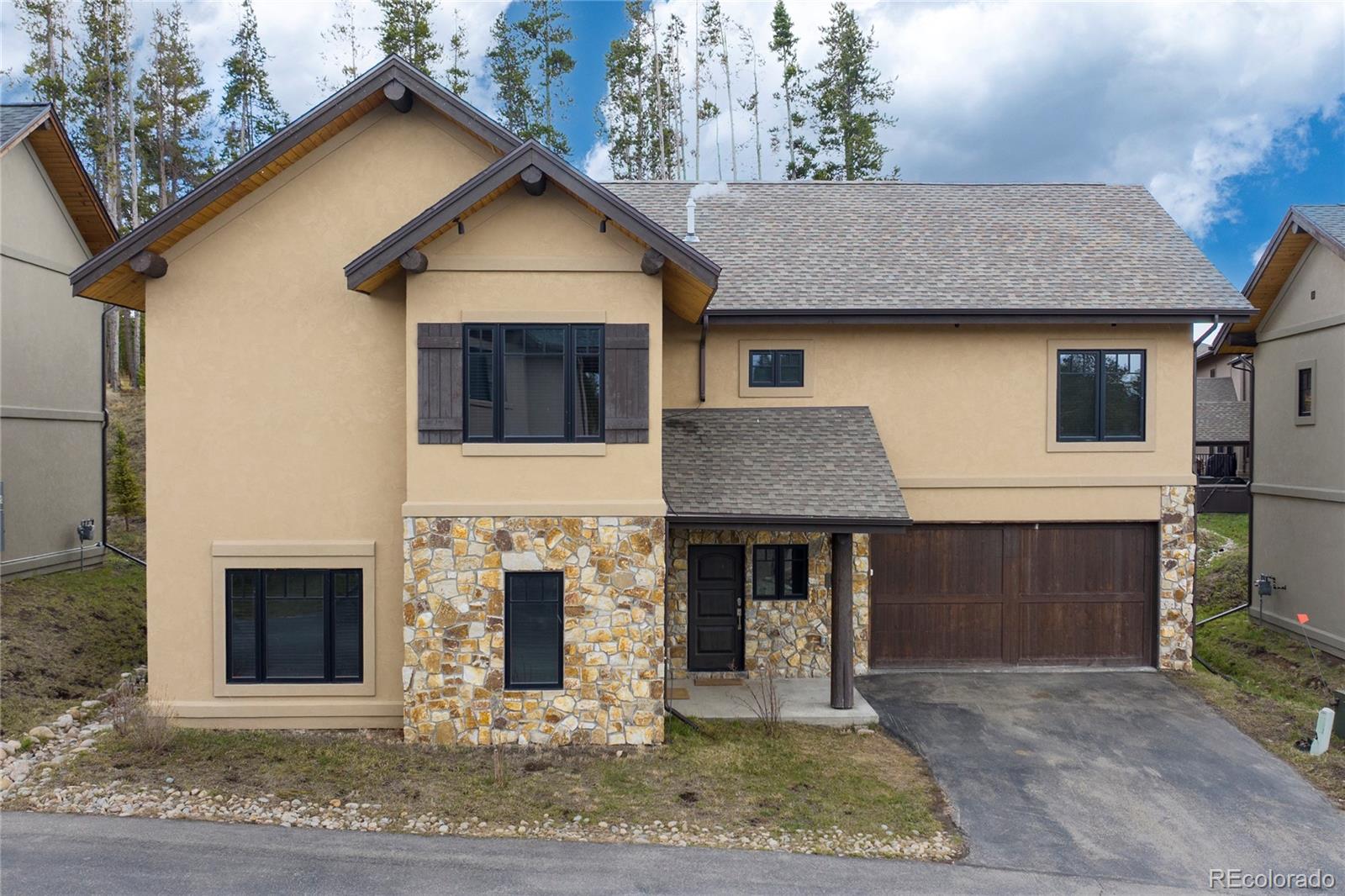 210 Quill Court — photo