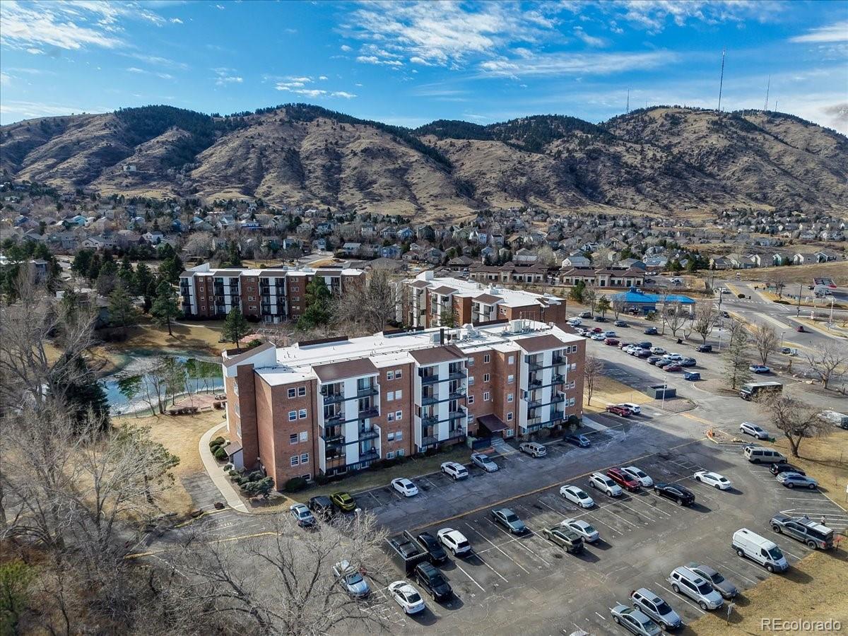 1150 Golden Circle 511 — photo