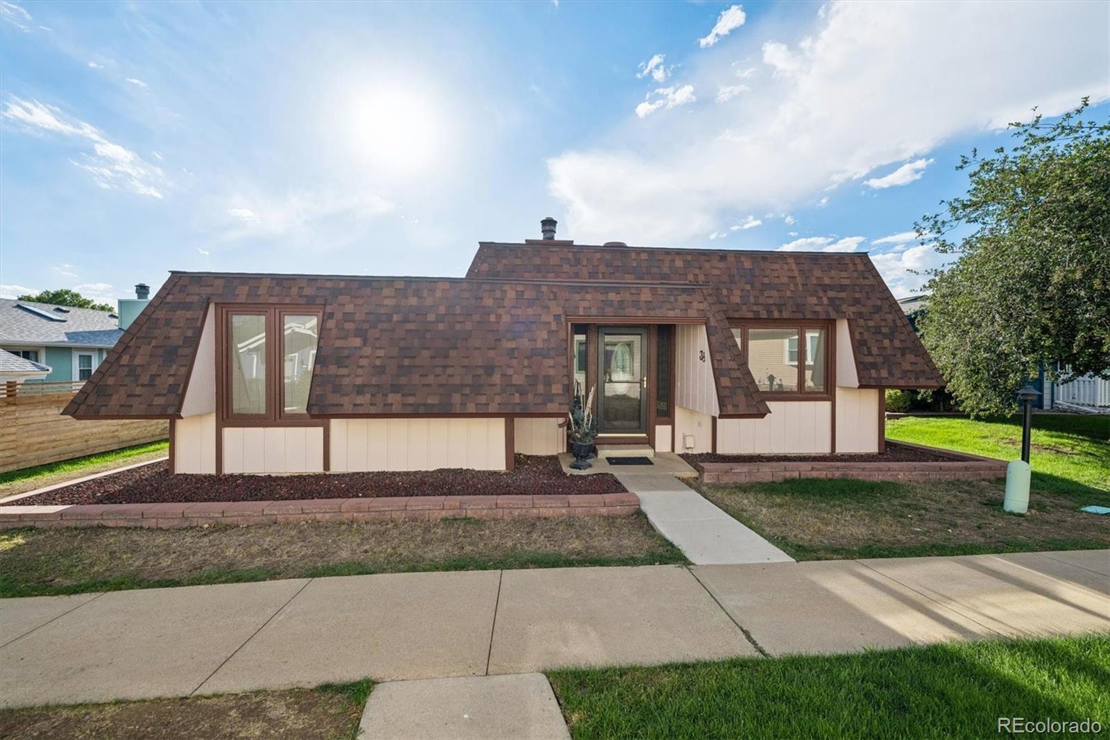 38 Irene Court — photo