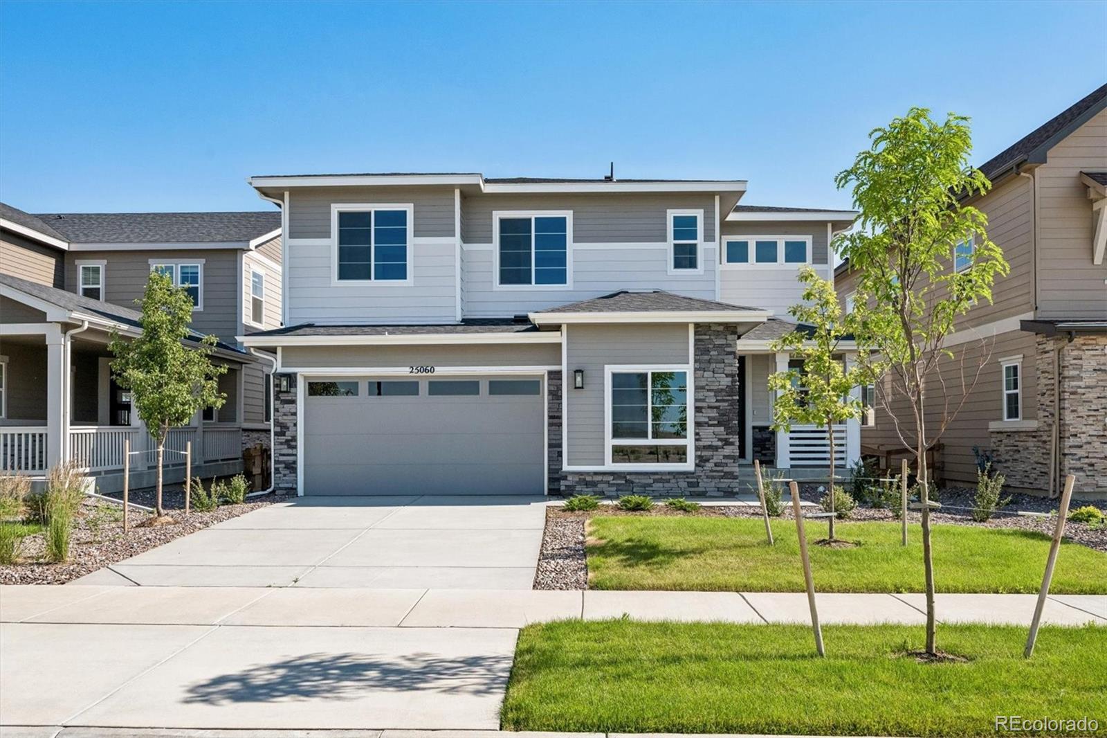 25060 E 42nd Avenue — photo
