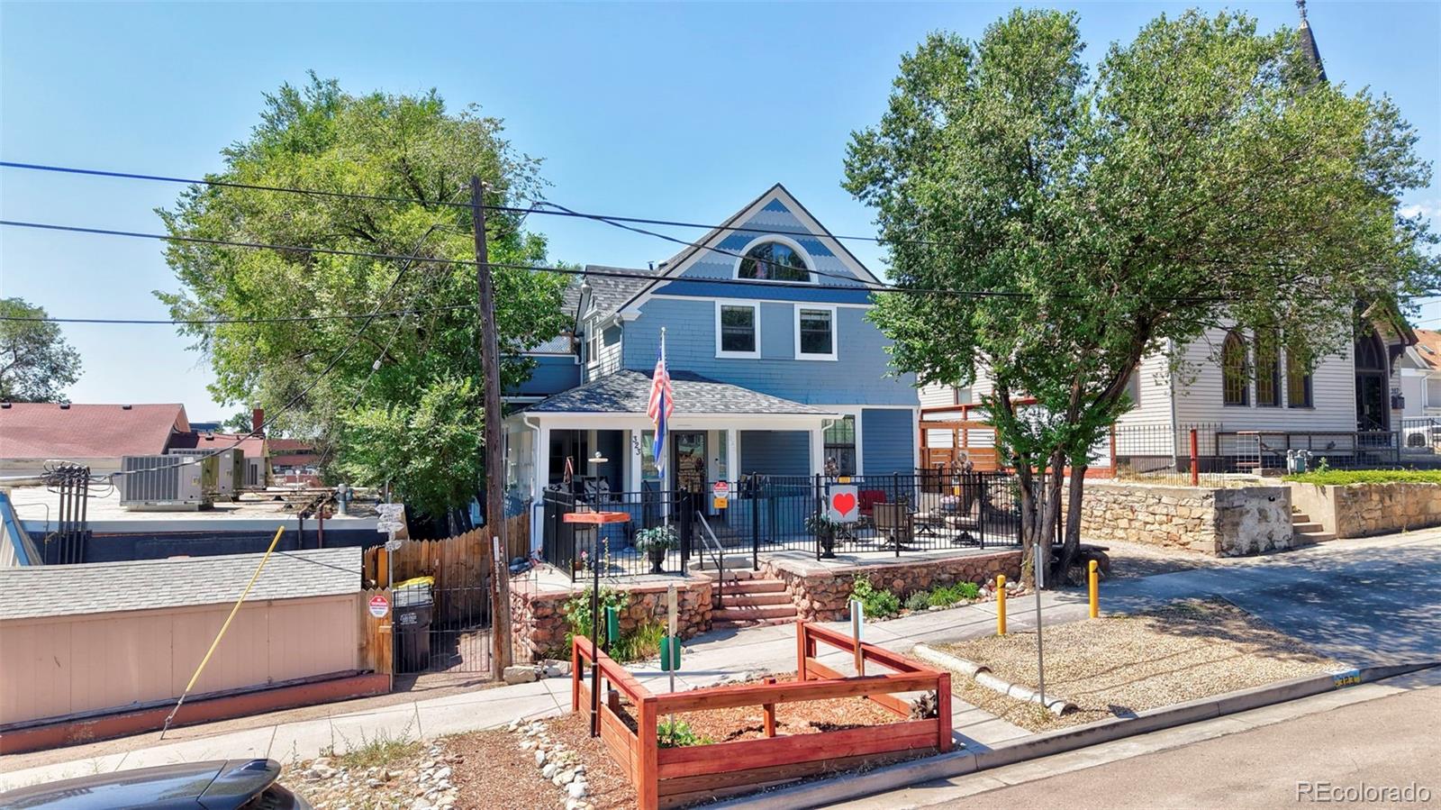 323 E Boulder Street — photo