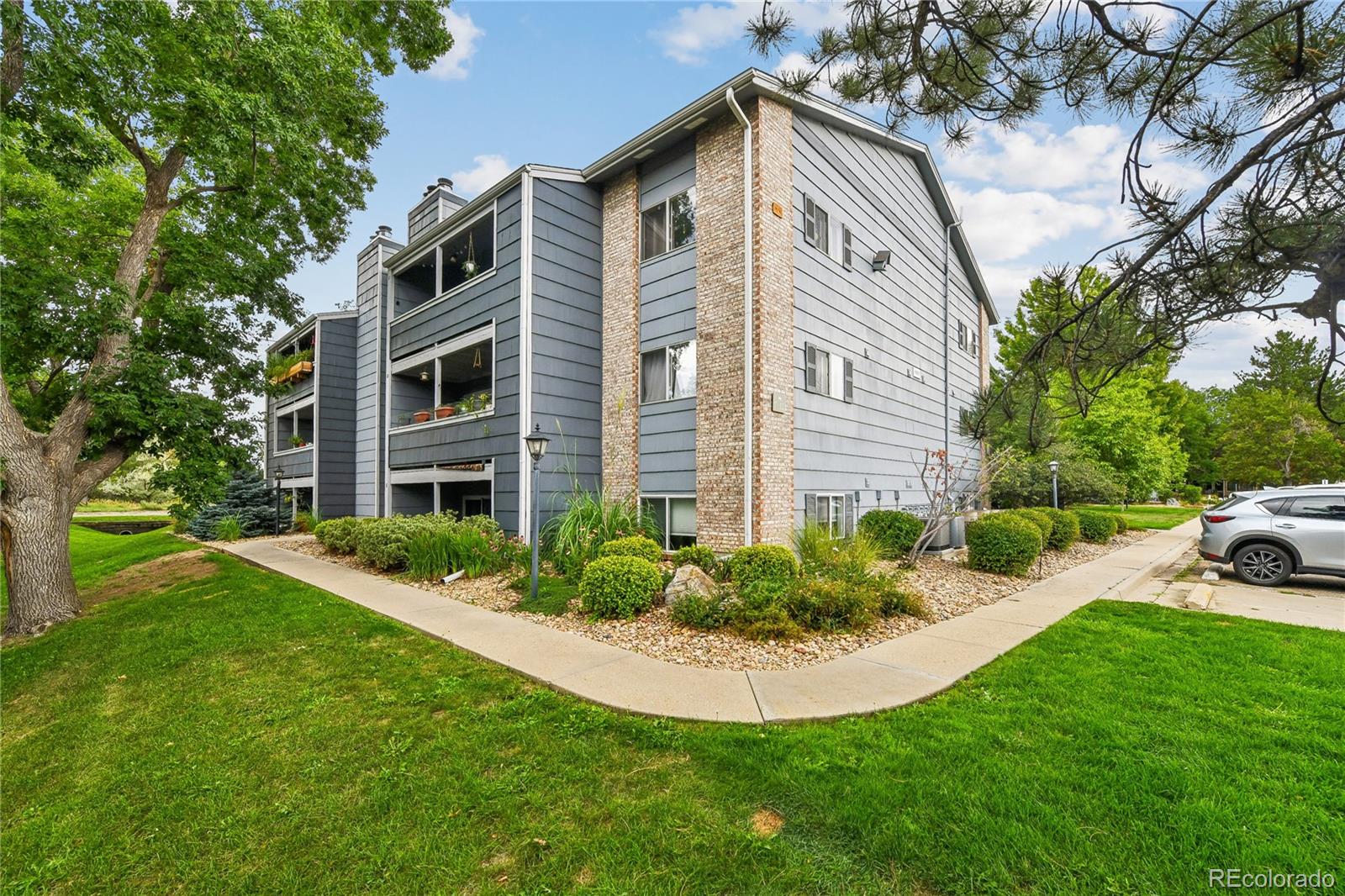 4654 White Rock Circle 4 — photo