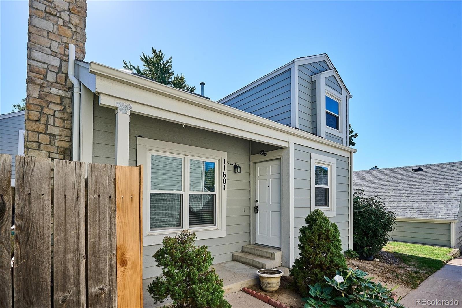 11601 E Cornell Circle — photo