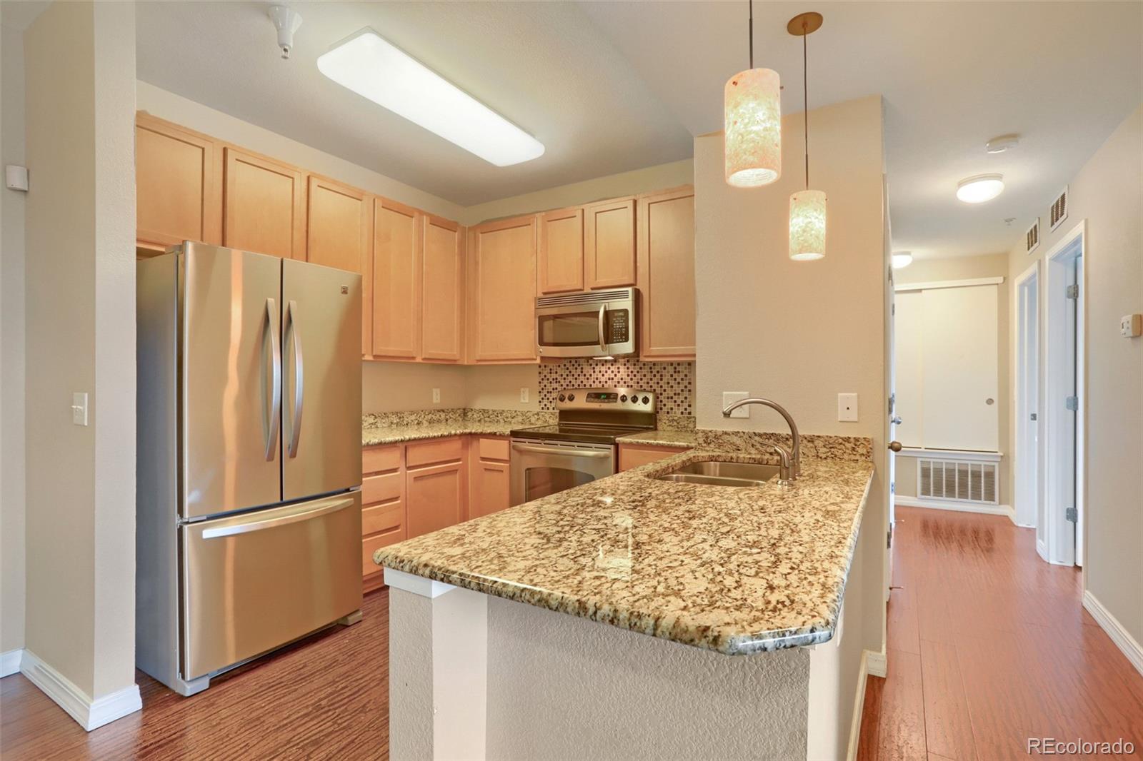 804 Summer Hawk Drive 4203 — photo